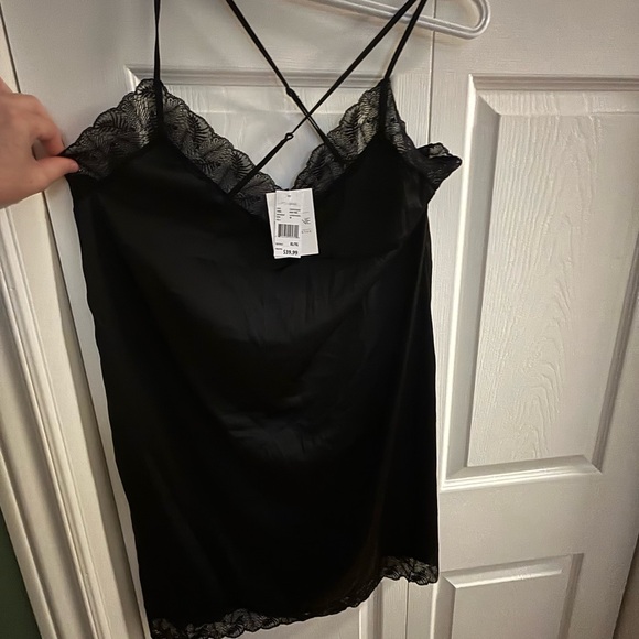 Black Lace chemise - Picture 3 of 9